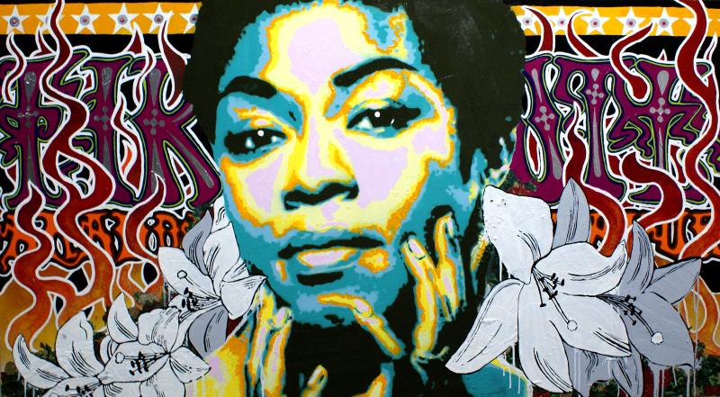 Arte de Cordel com Retrato e Elementos Florais