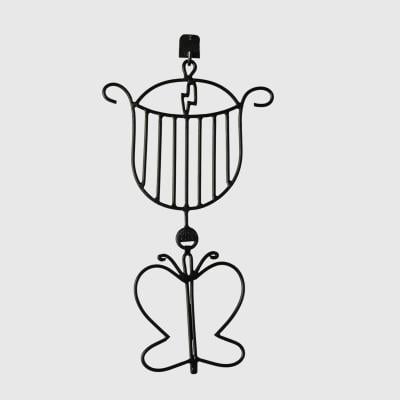 Escultura Pendular Yansã em Ferro, by Diogum, from the Objetos collection